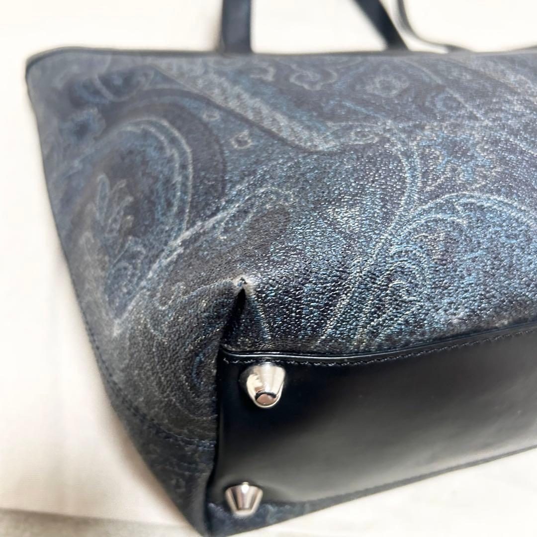 希少　エトロ　ETRO トートバッグ　ペイズリー柄　黒　PVCレザー　A4収納