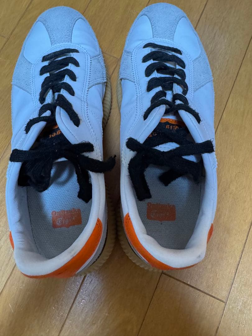 Cosmic box様 Onitsuka Tiger delecity 26.5