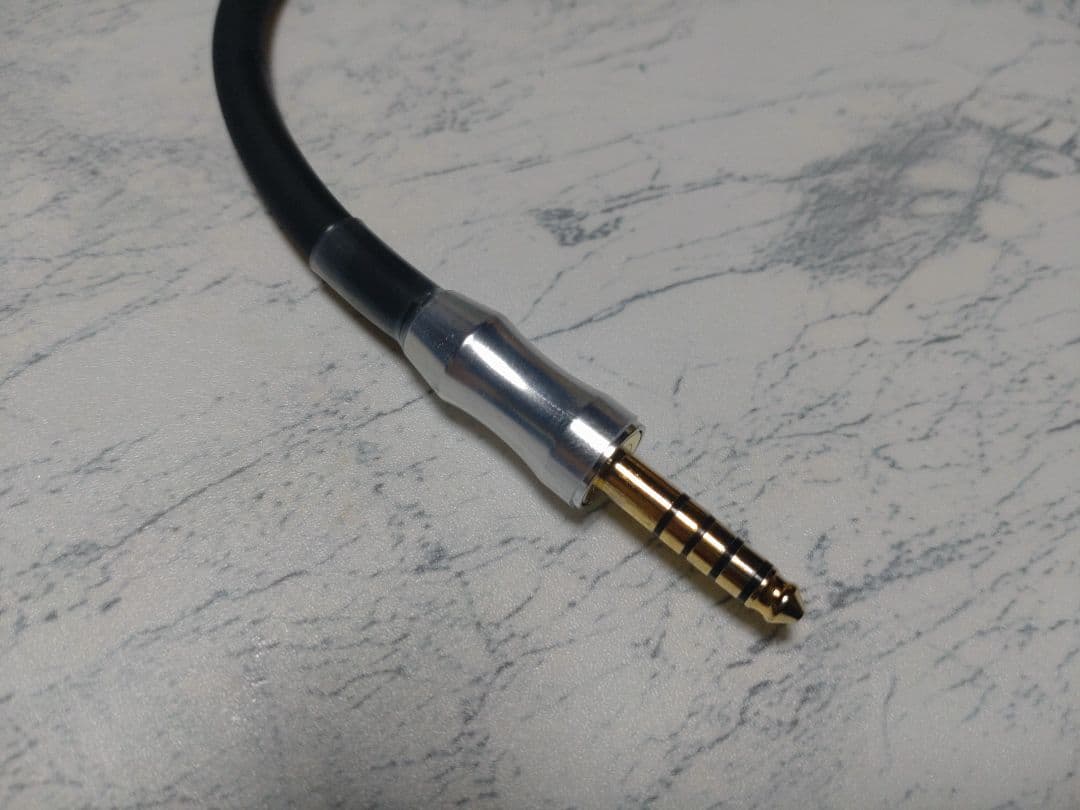 【最新作】3.5分散型カタパルト搭載　4.4mmメス-オス　約38cm 黒