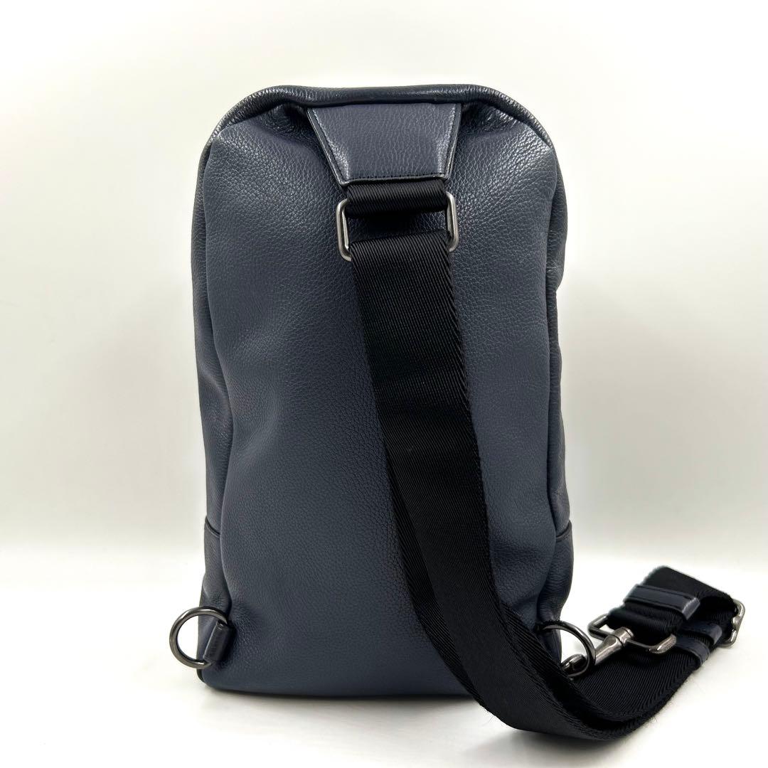 COACH 290 コーチ ボディバッグ ペブルドレザー 斜め掛け ネイビー