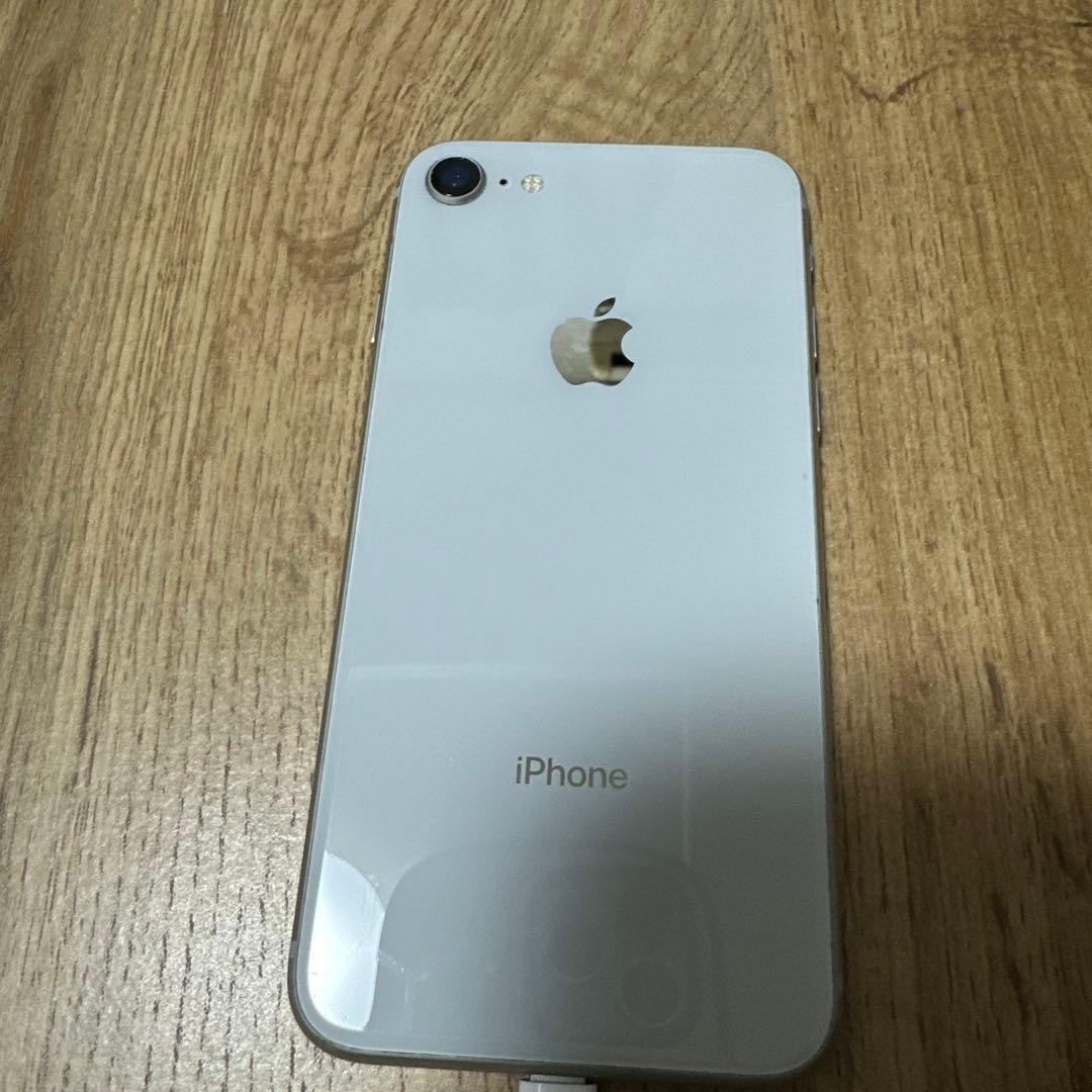 iPhone 8 64GB SIMフリー