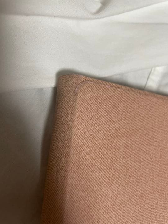 iPadセット‼️（iPad・充電器・イヤホン・キーボード付きケース・変換コード）