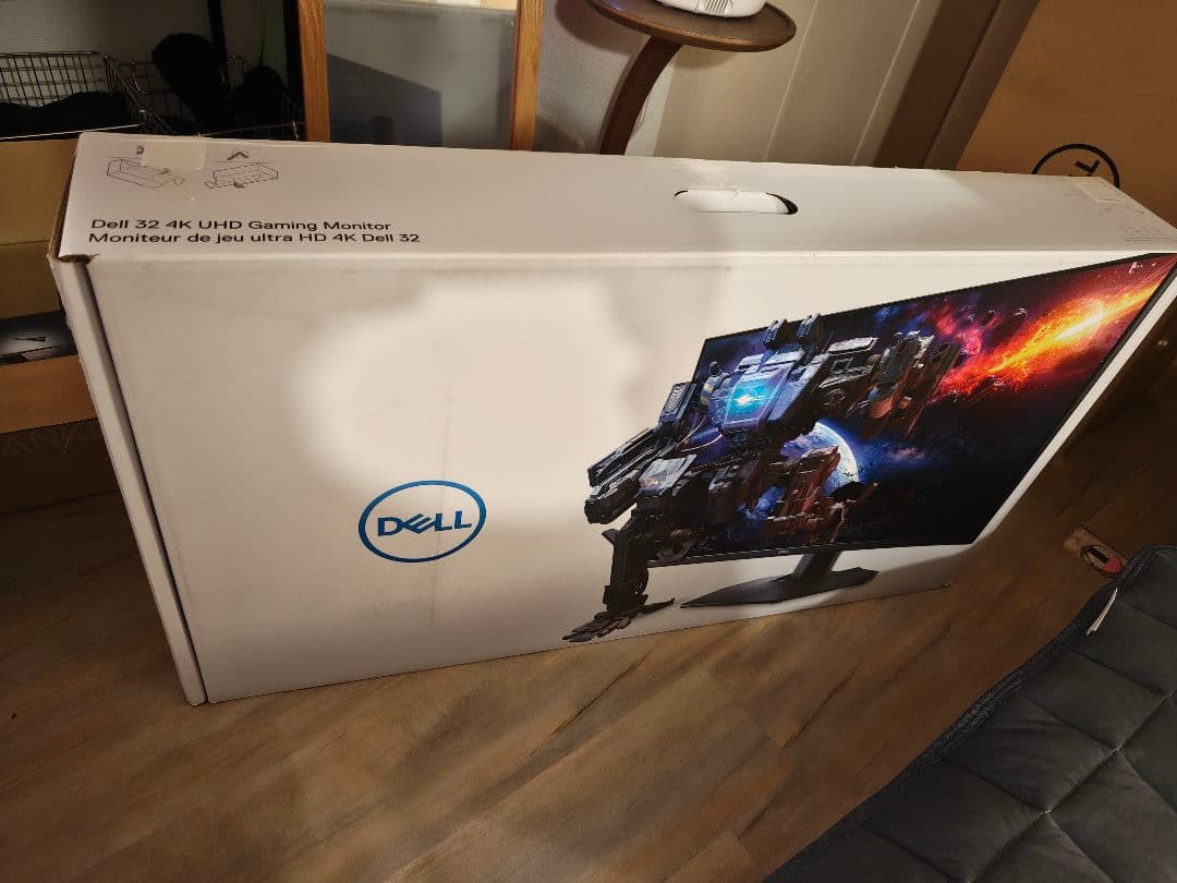 DELL 32 4K UHD Gaming Monitor 本体