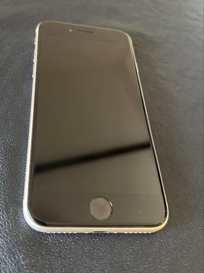 iPhone SE 3 (第3世代) 64gb ホワイト 美品