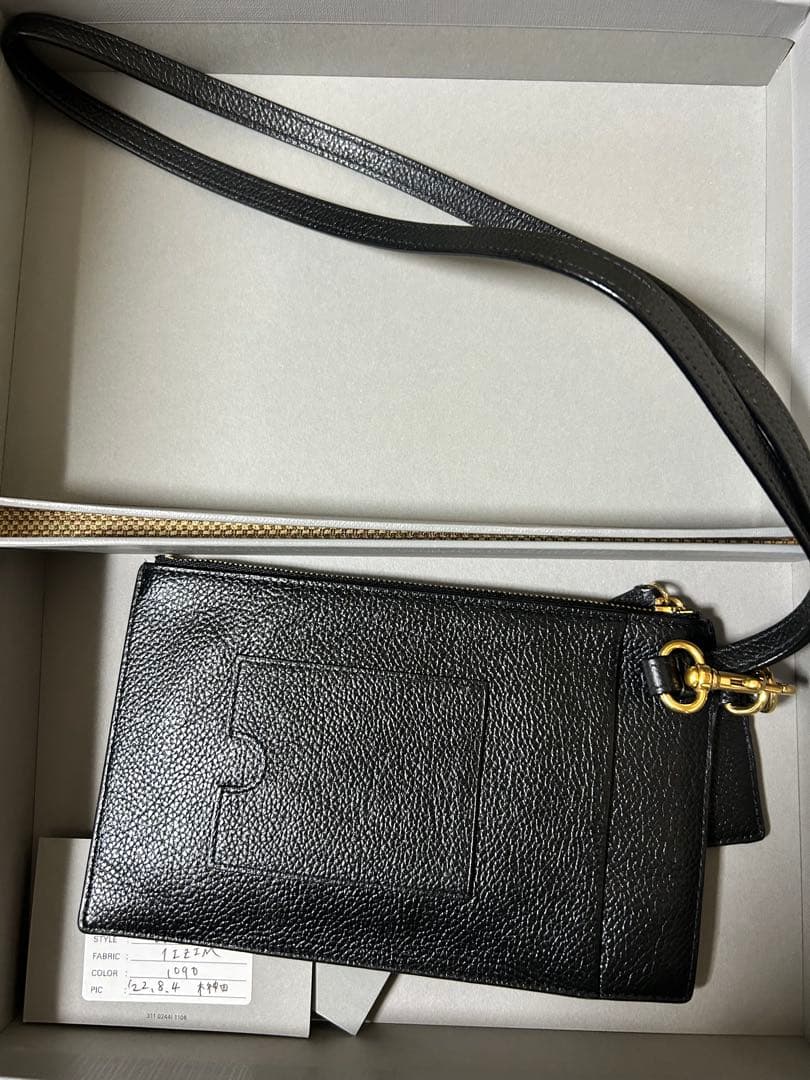 BALENCIAGA ネックウォレット　ブラック ケース