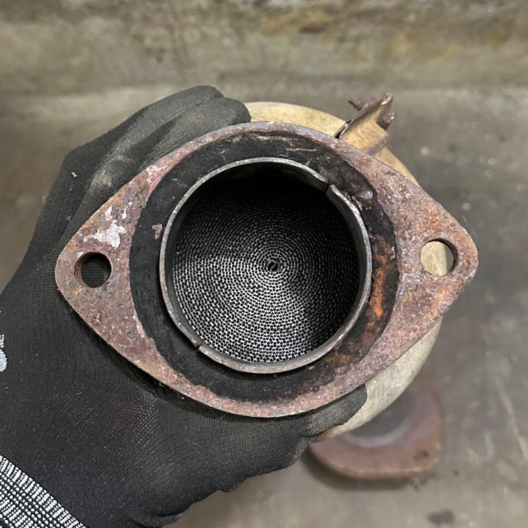 TOYOTA JZX100 1JZ-GTE用 純正触媒