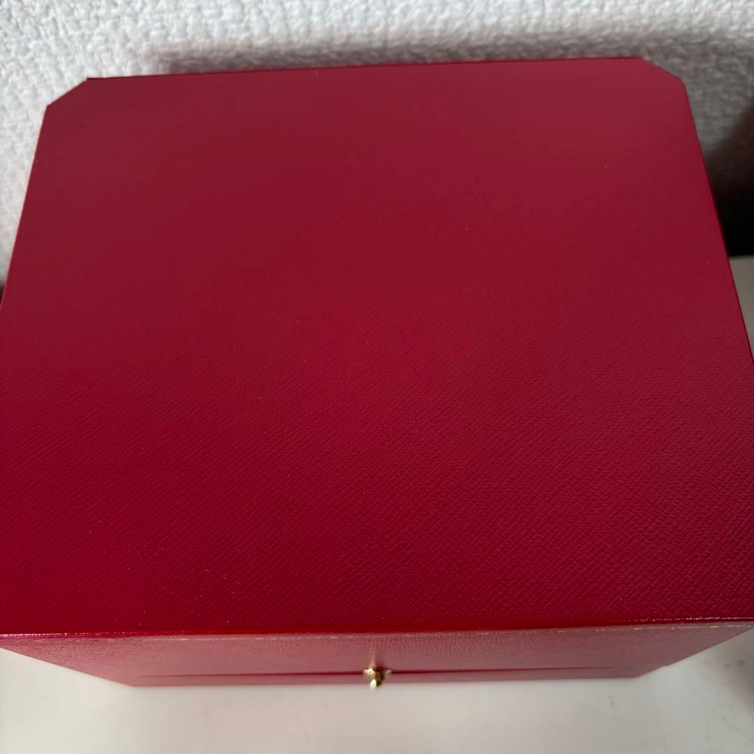 Cartier レッドレザーボックス