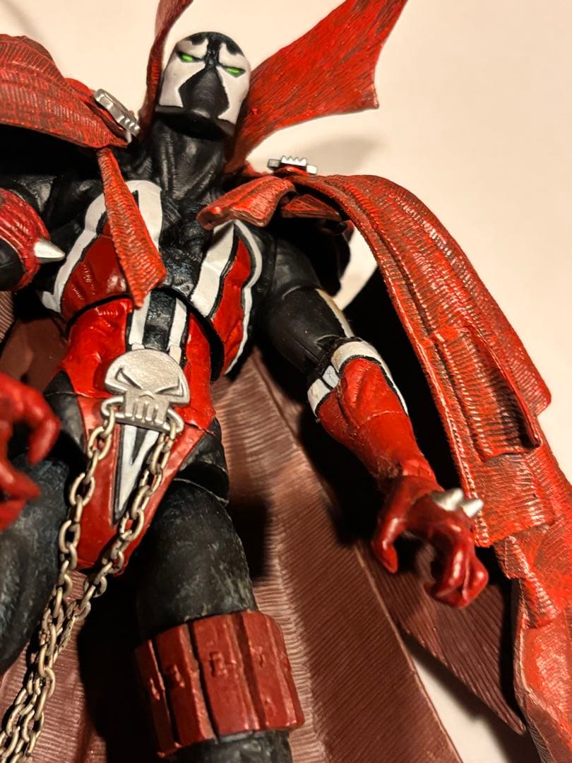 マクファーレントイズ スポーン フィギュア 2002年製 十字架台座 チェーン付