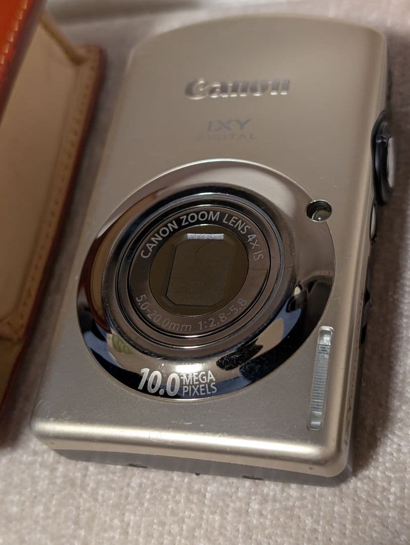 【美品】IXYDIGITAL920IS ゴールド　Canonデジタルカメラ