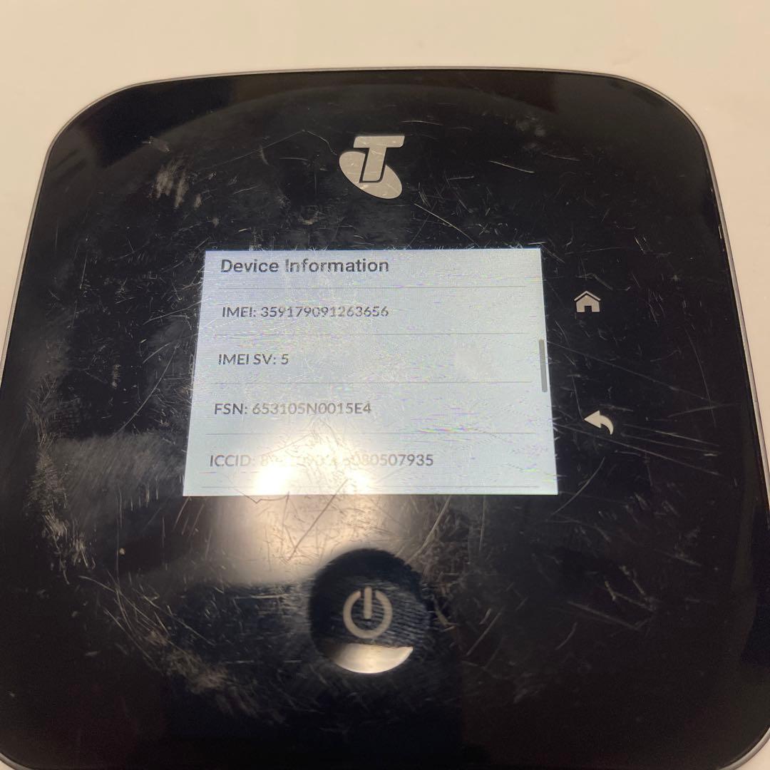 NETGEAR MR2100 モバイルWifiルーター