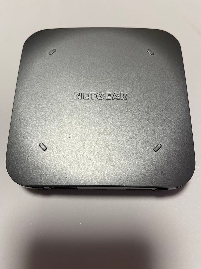 NETGEAR MR2100 モバイルWifiルーター