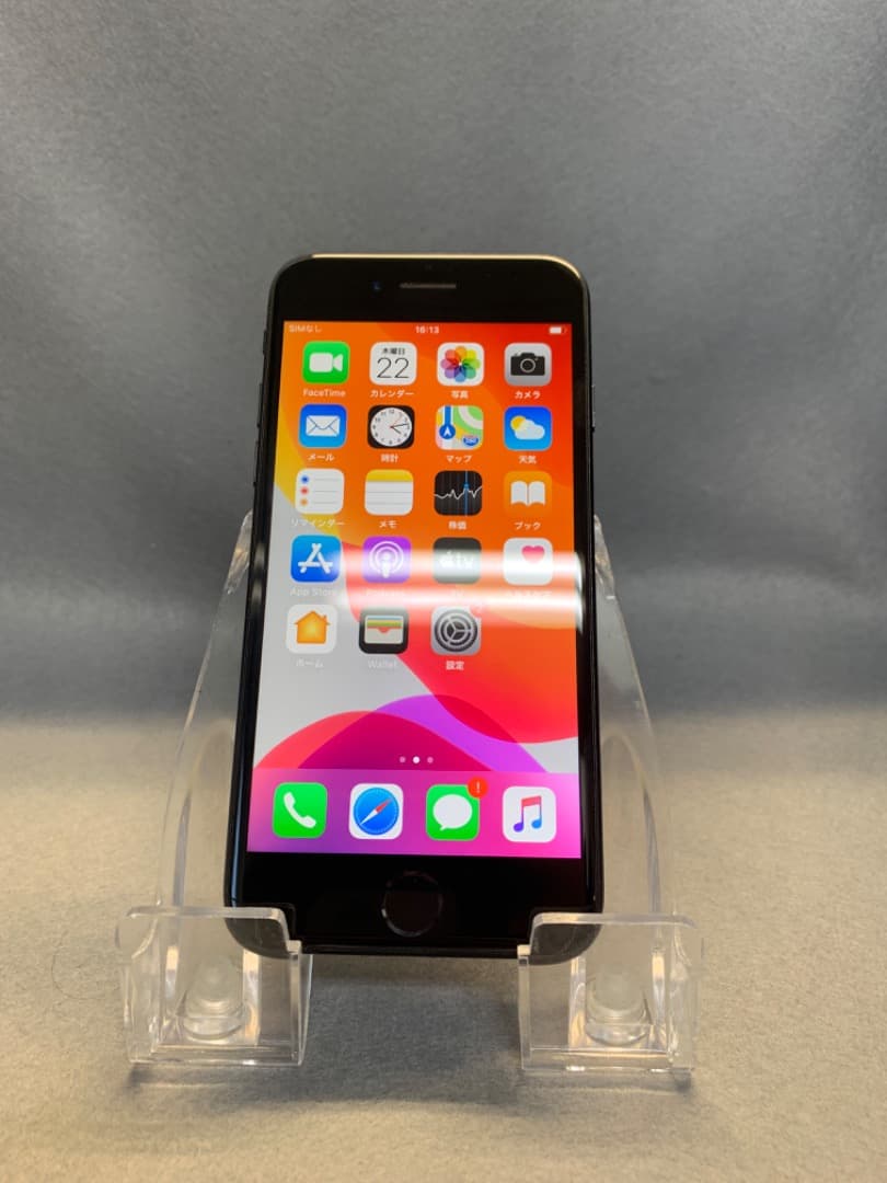 美品　国内版　SIMフリー　iPhone７　 32GB ブラック色