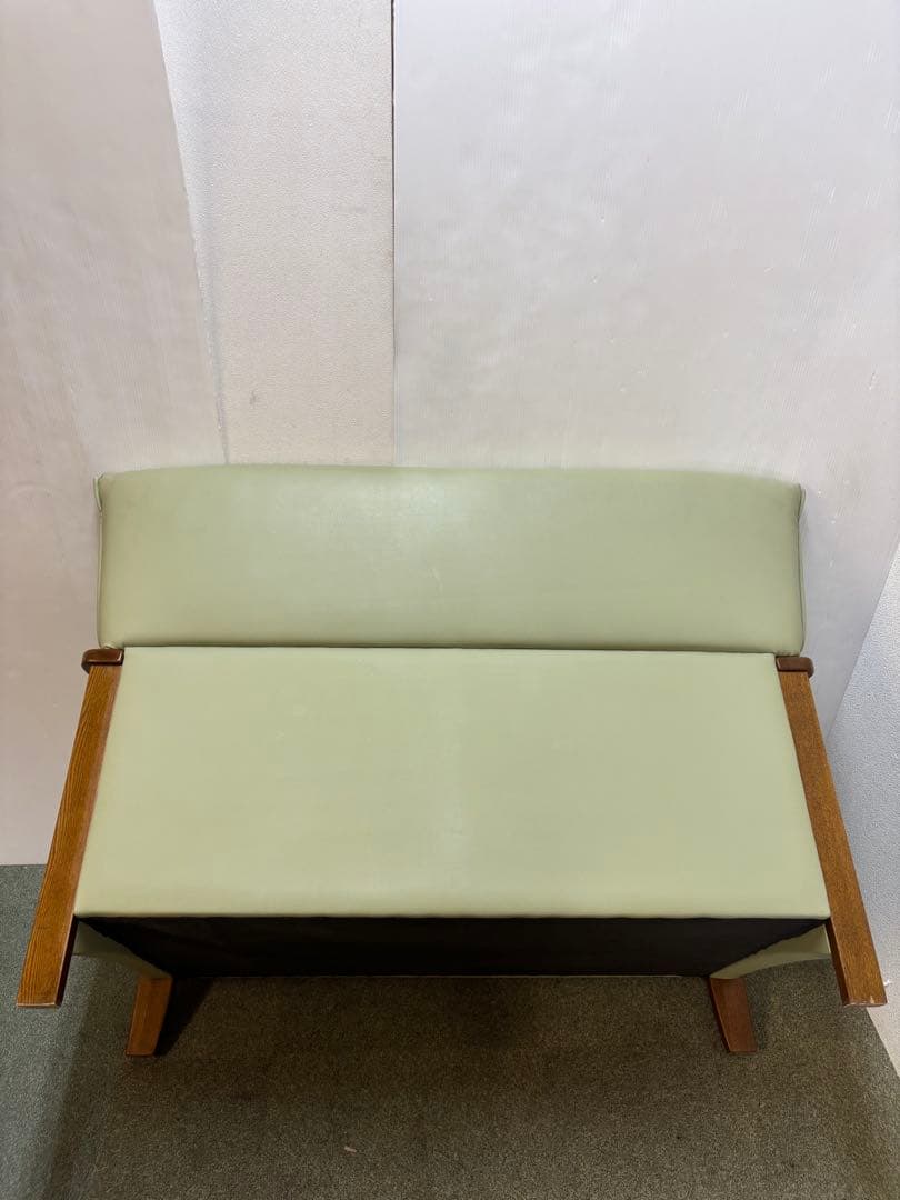 【リペア済み】　レザー　2Pソファ　グリーン色