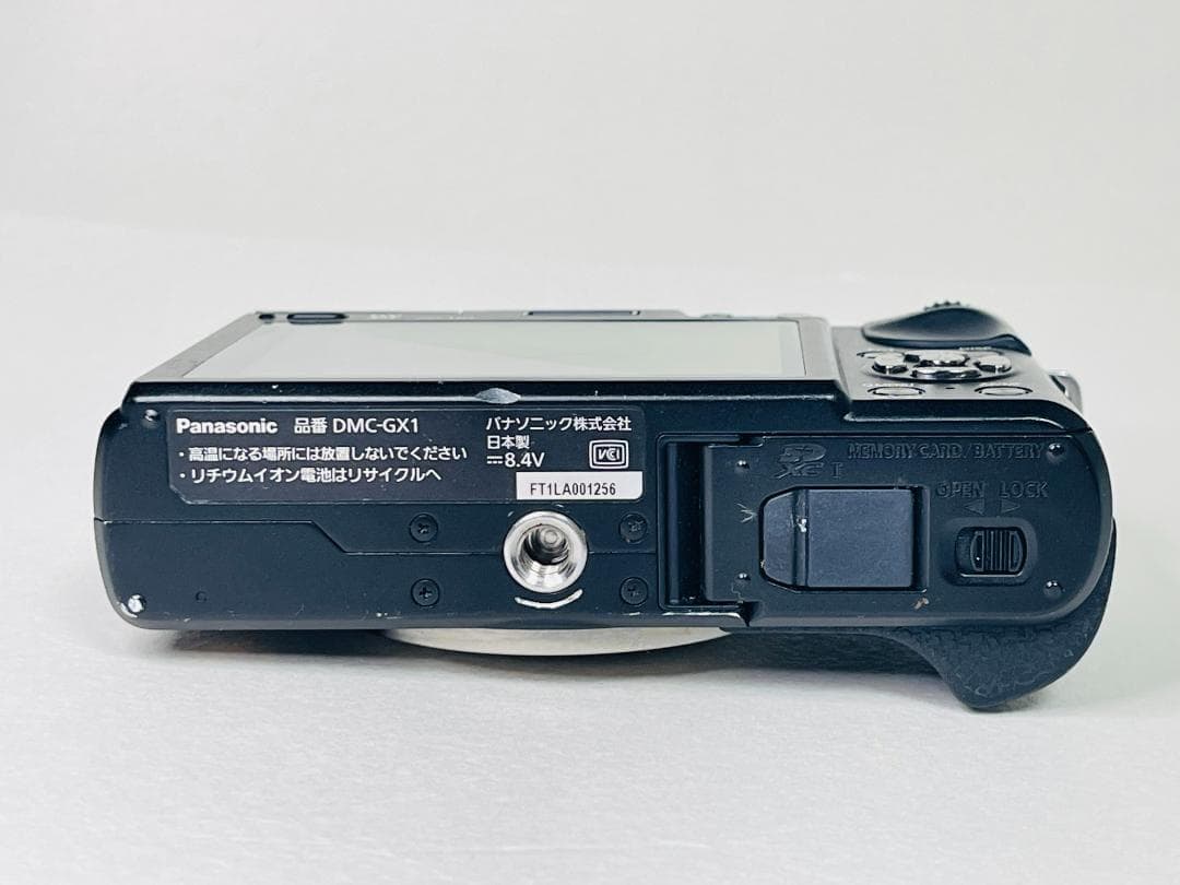 【ショット数5,121回】PANASONIC LUMIX DMC-GX1 ボディ