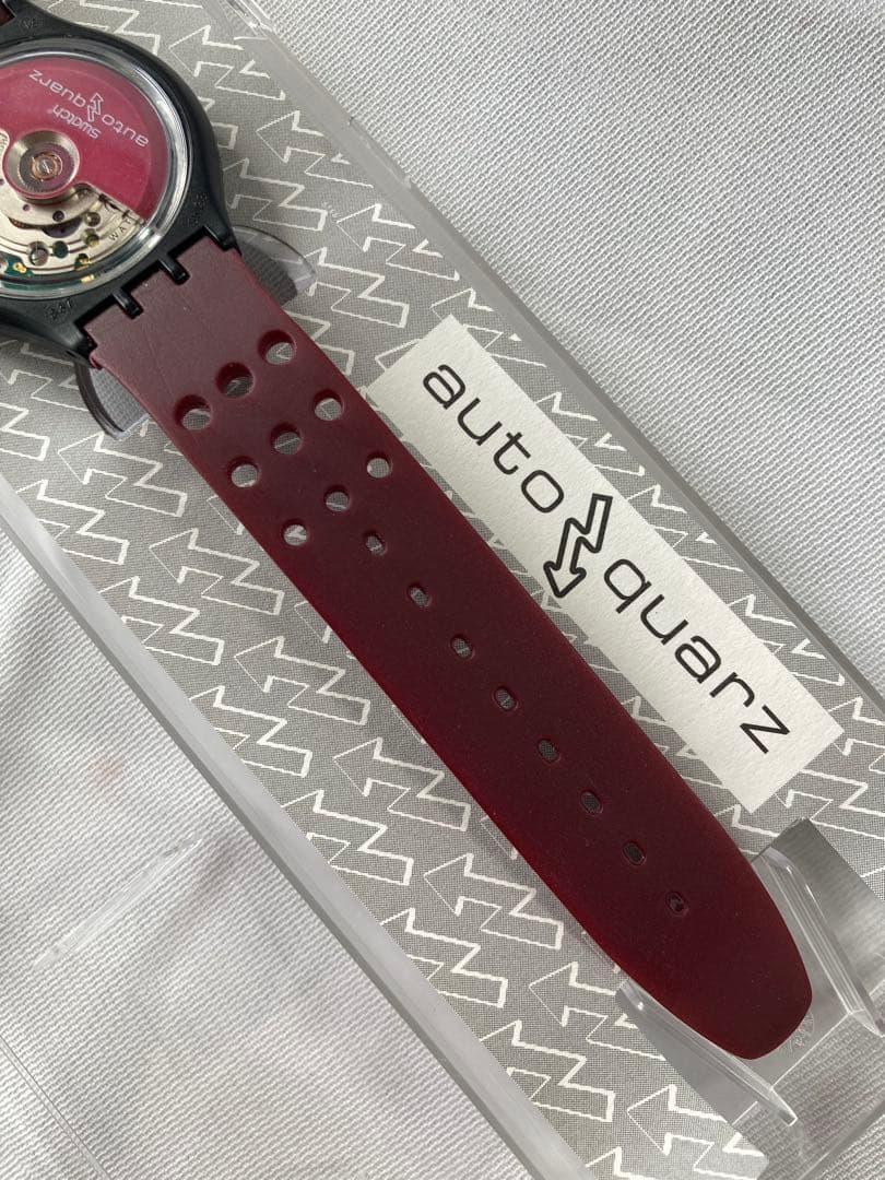 ★-Swatch スウォッチ オートクウォーツ STB400 NEUTRONS