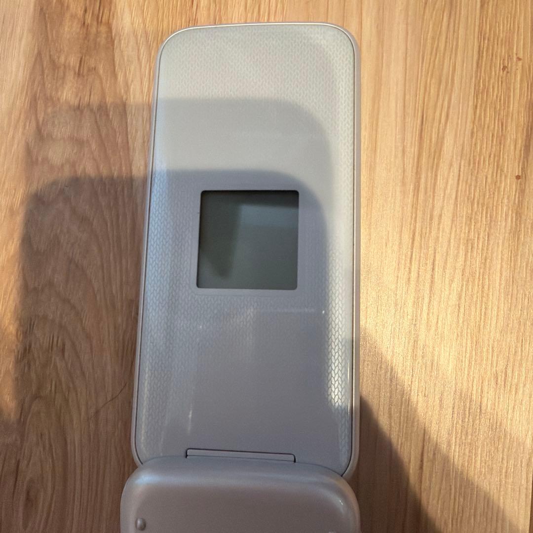 docomo f-01M らくらくフォン