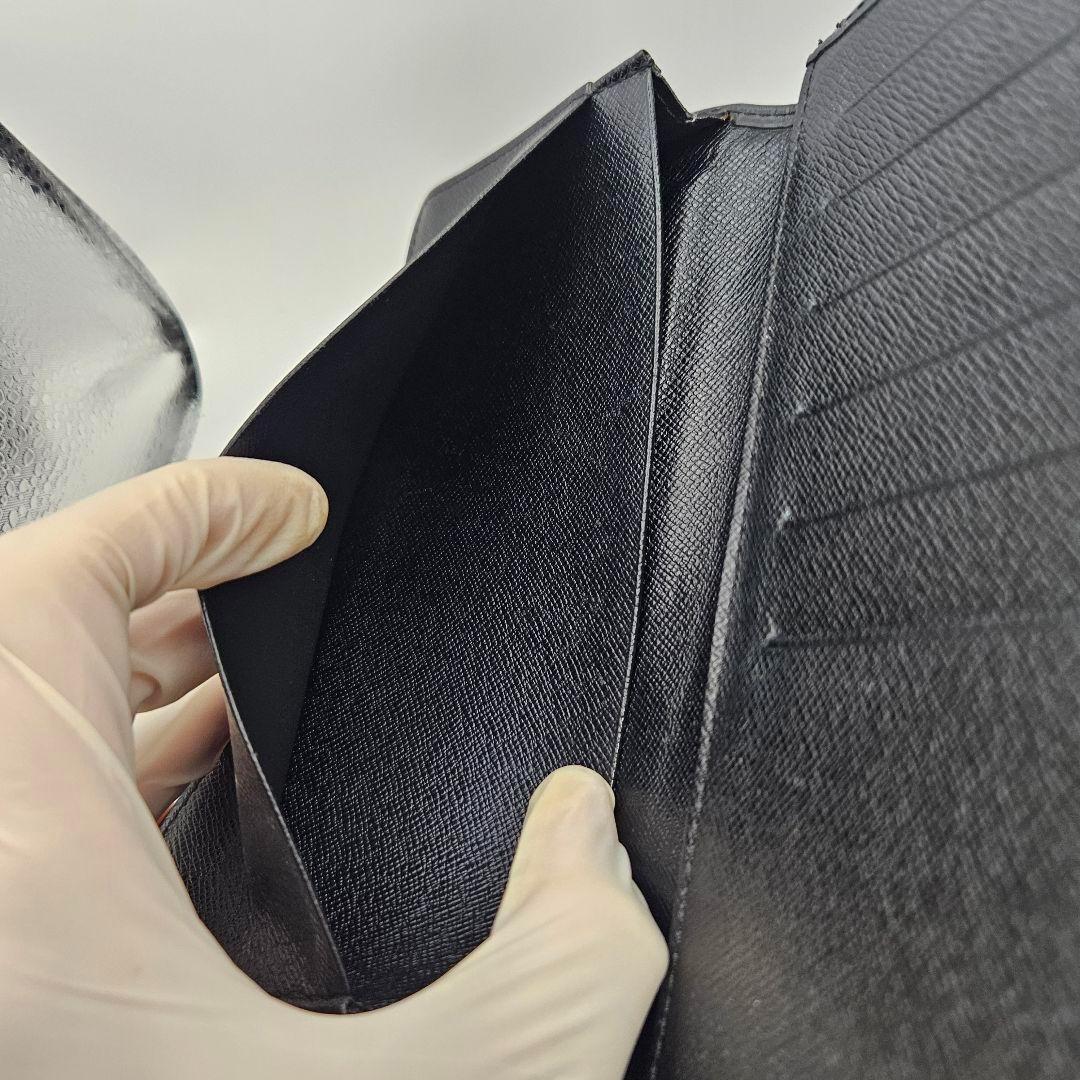 ルイ・ヴィトン ポルトカルト クレディ エピライン ノアール M63212