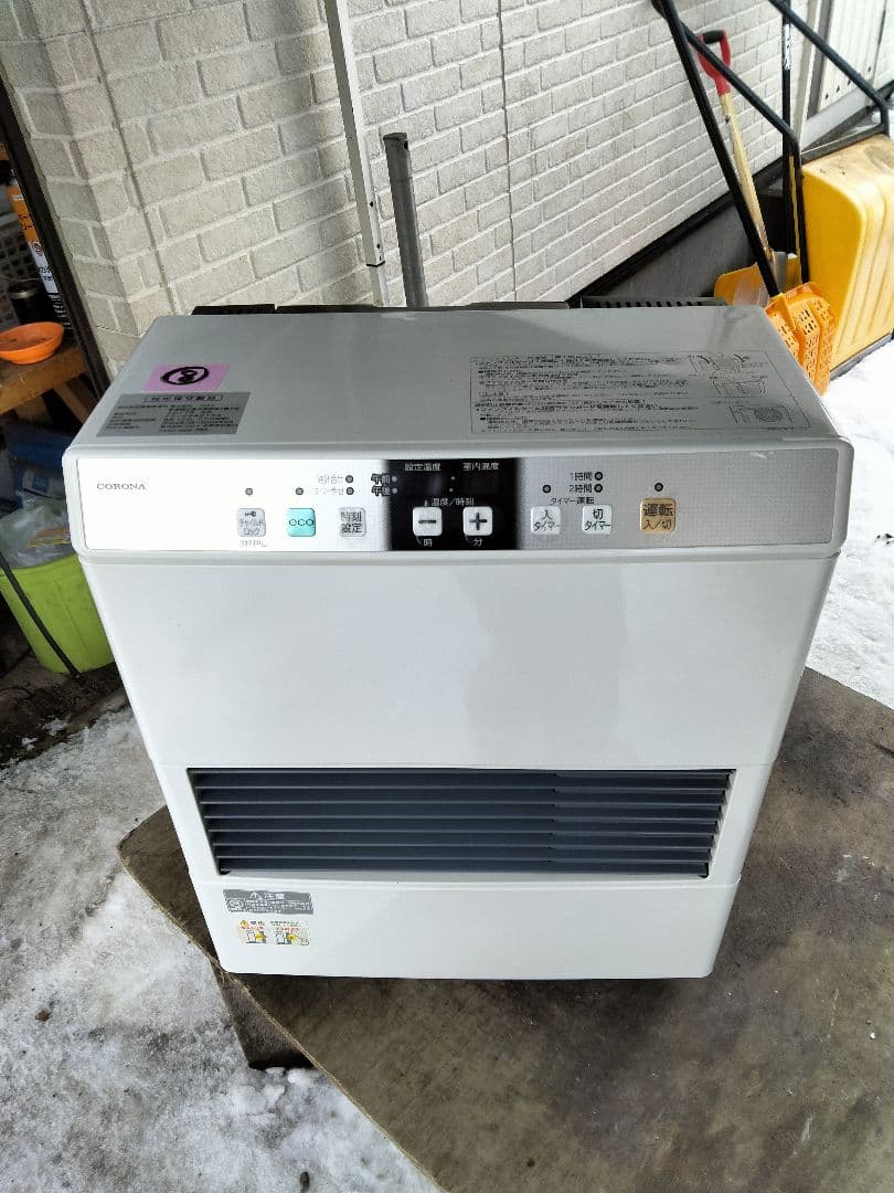 札幌発コロナFF温風石油ストーブ！品番「FF‐VG4215S」2017年式中古品