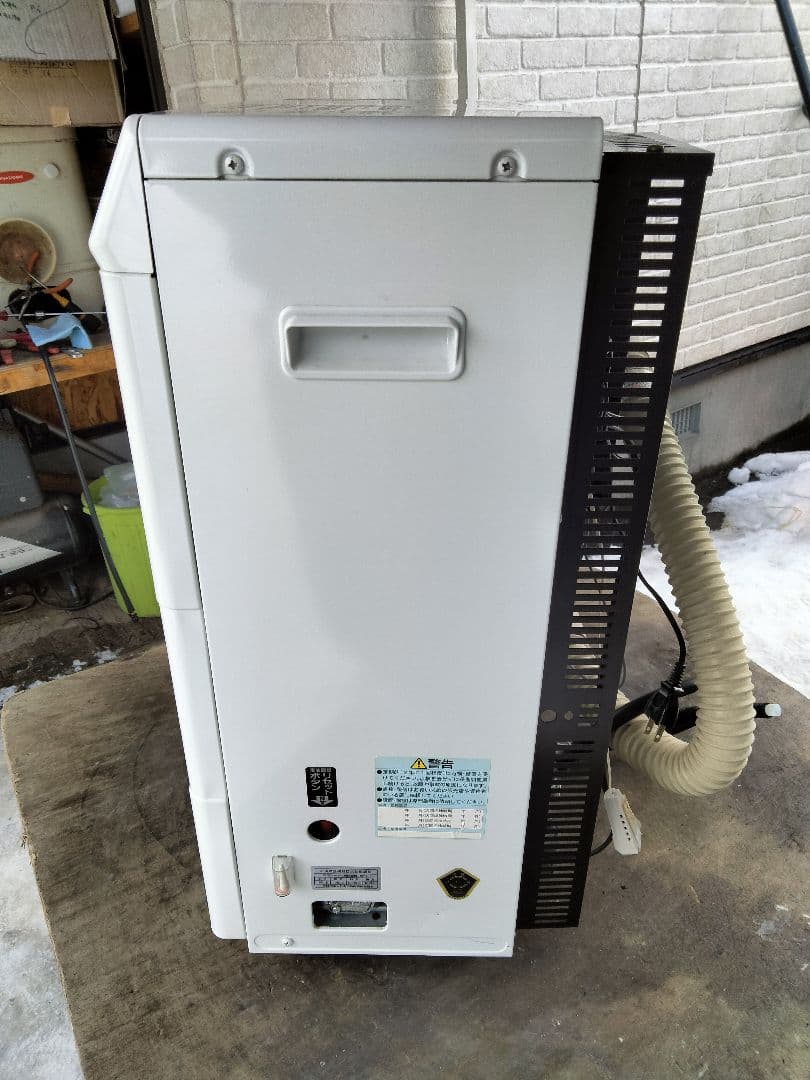 札幌発コロナFF温風石油ストーブ！品番「FF‐VG4215S」2017年式中古品