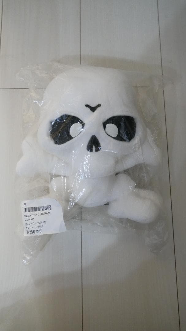 新品☆MASTERMIND JAPAN SKULL KIDスカル ぬいぐるみ