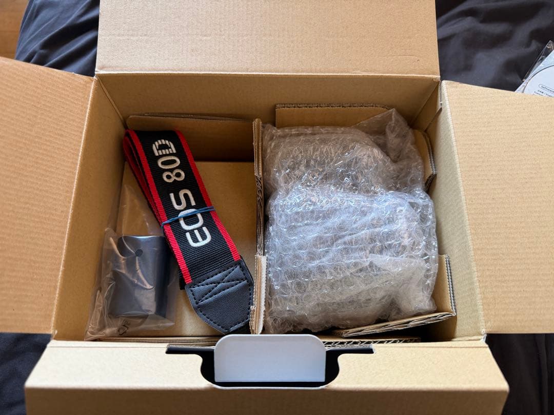 極美品！Canon EOS 80D デジタル一眼レフカメラ