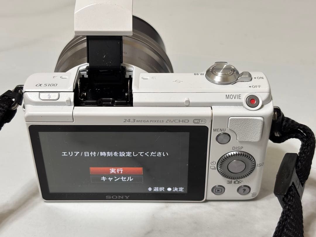 SONY α 5100パワーズームレンズキットホワイト ミラーレスカメラ