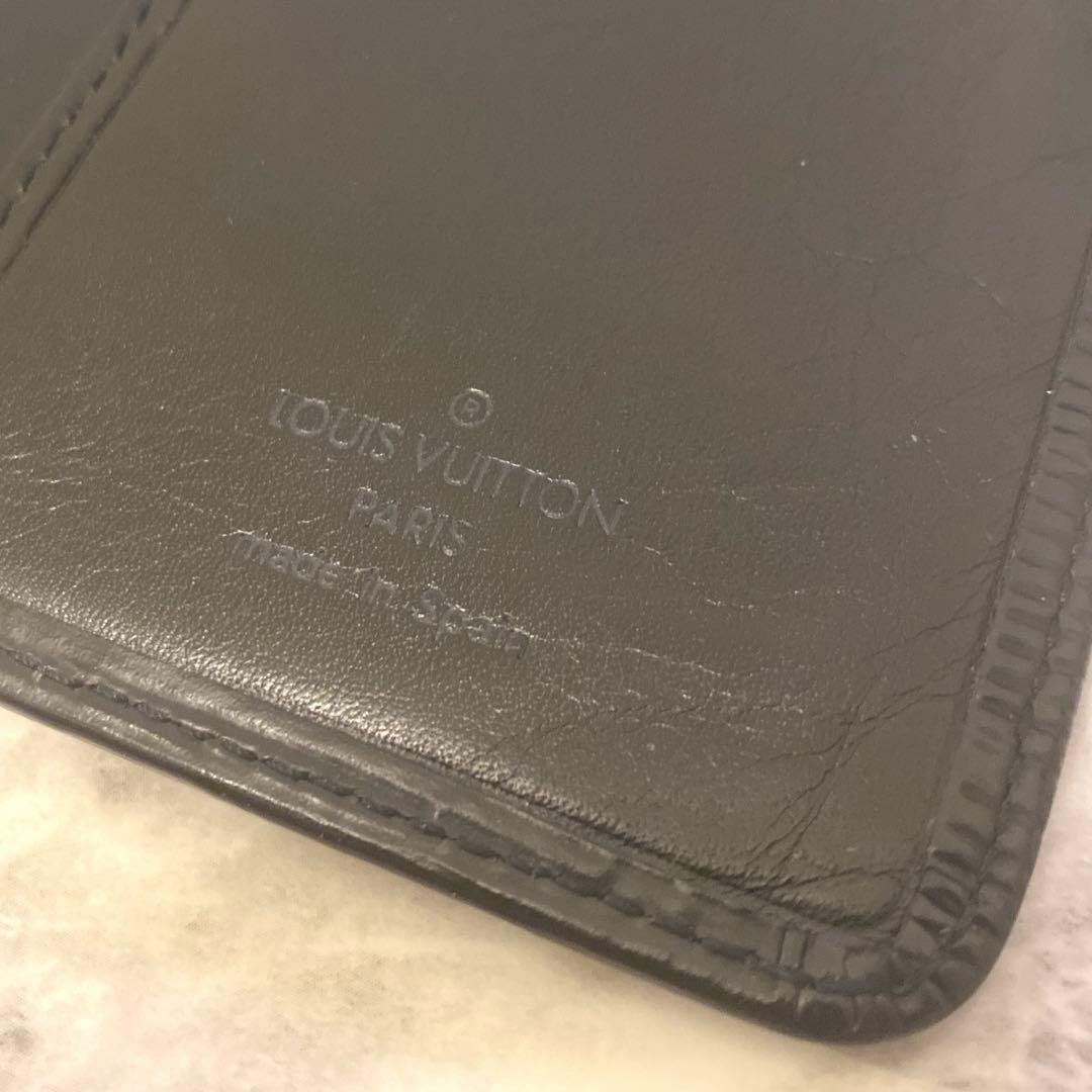Louis Vuitton エピライン ブラック長財布　札入れ　金運　財運　開運