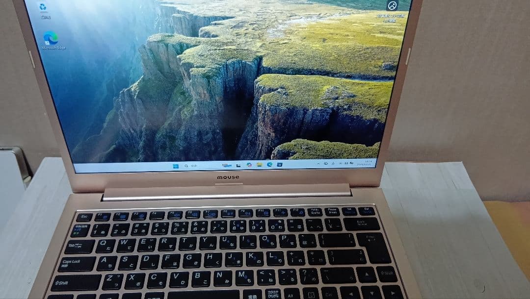 MouseComputer MB-B401 第8世代i5 美品