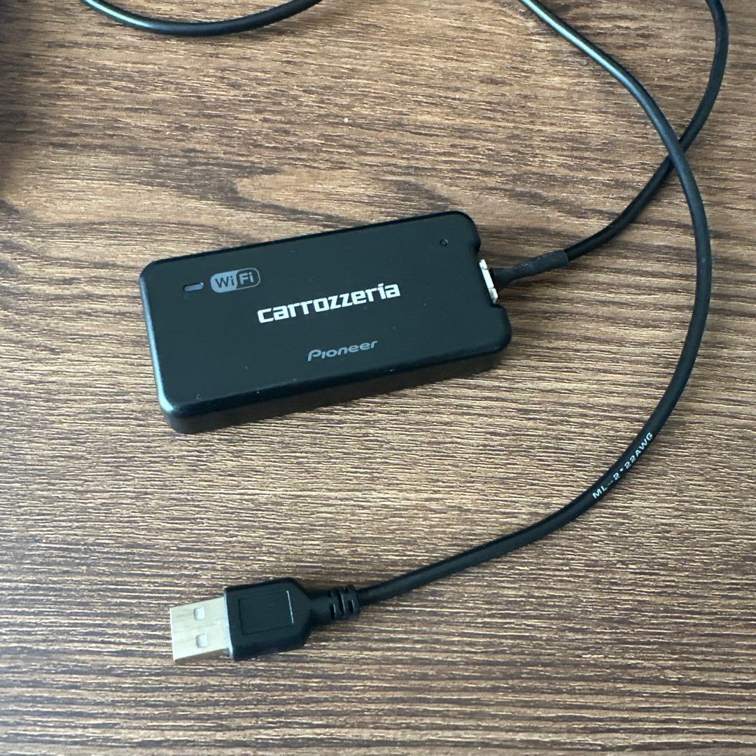 １月末まで利用料込み！カロッツェリアの車載用カーWi-Fi DCT-WR100D