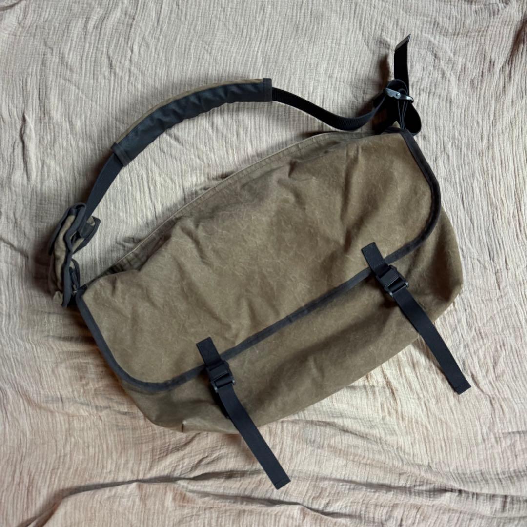 ARTS&CRAFTSxKENNETH FIELDxBEAMS PLUS別注