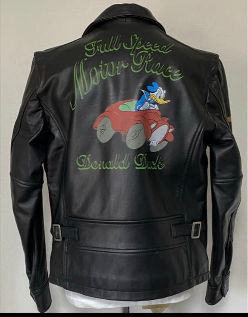 AVIREX Disney ドナルド ミッキー　レザージャケット