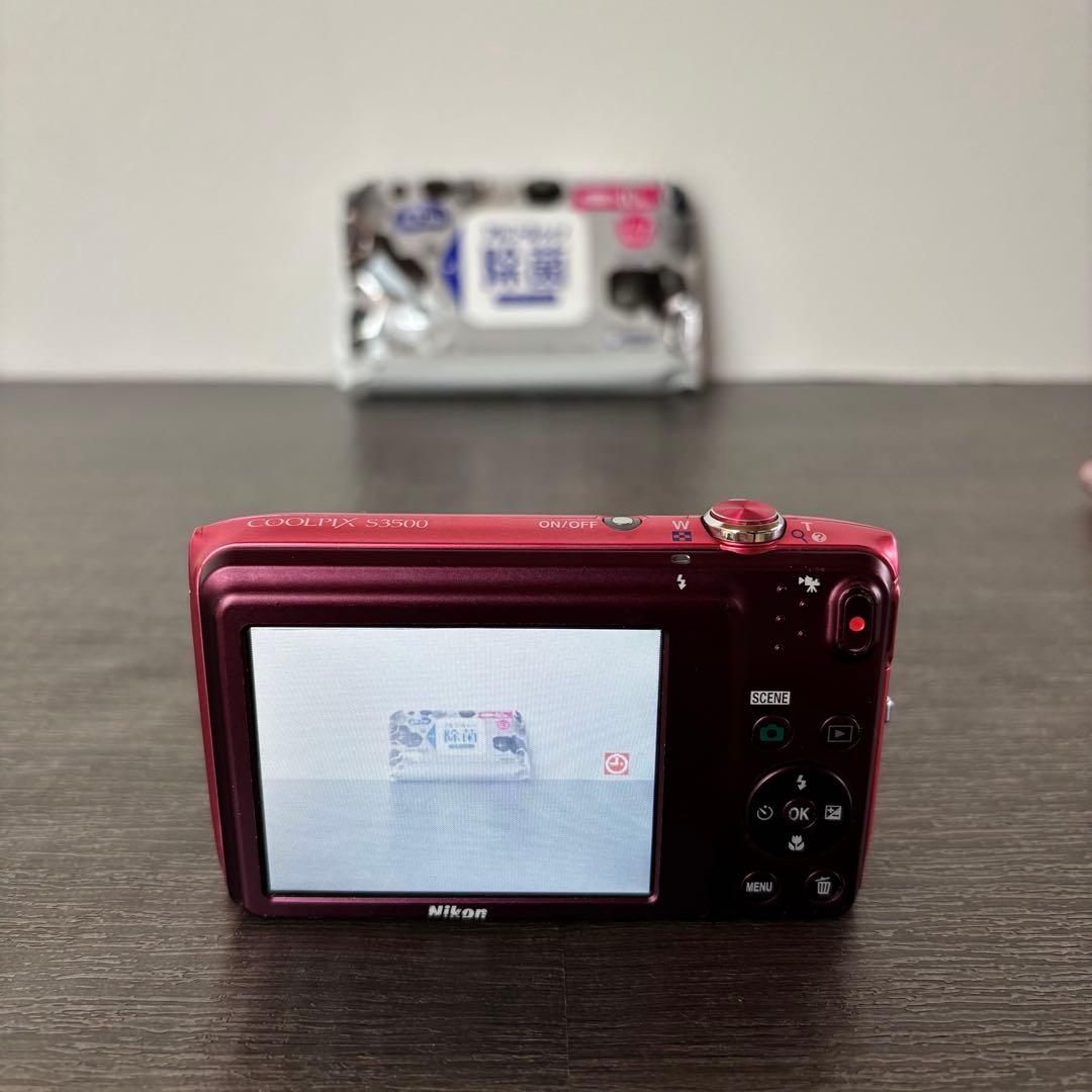 Nikon COOLPIX S3500 デジタルカメラ