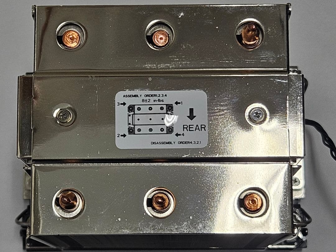 インテル製Xeon W5-2445 CPU