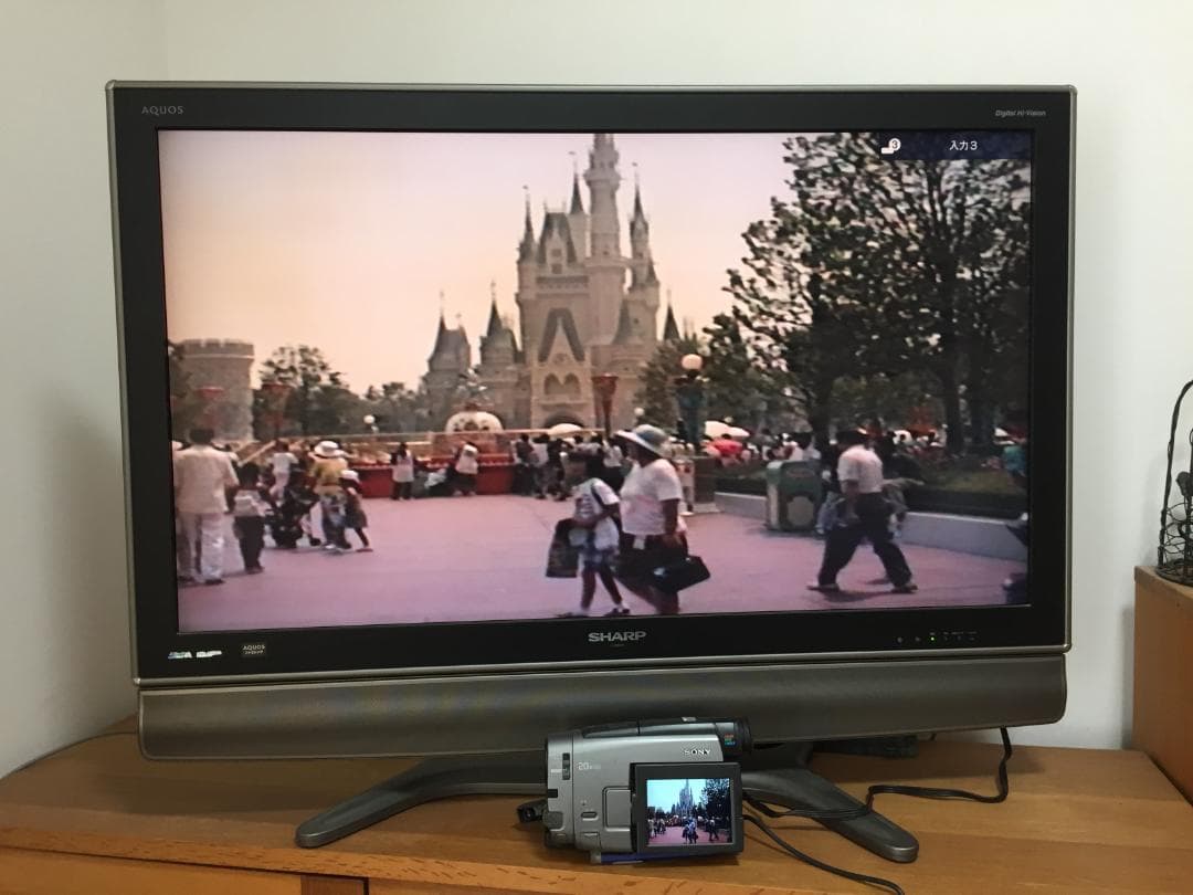 良品 撮影再生ダビングOK　SONY　CCD-TRV90　付属品あり　Hi8