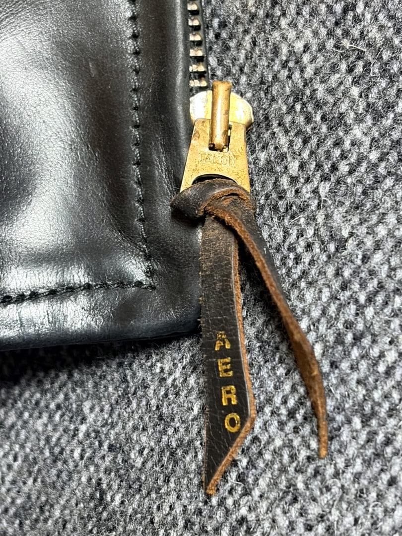 【美品／J.Lサイン入】エアロレザー ハーフベルト 38 自立 ホースハイド