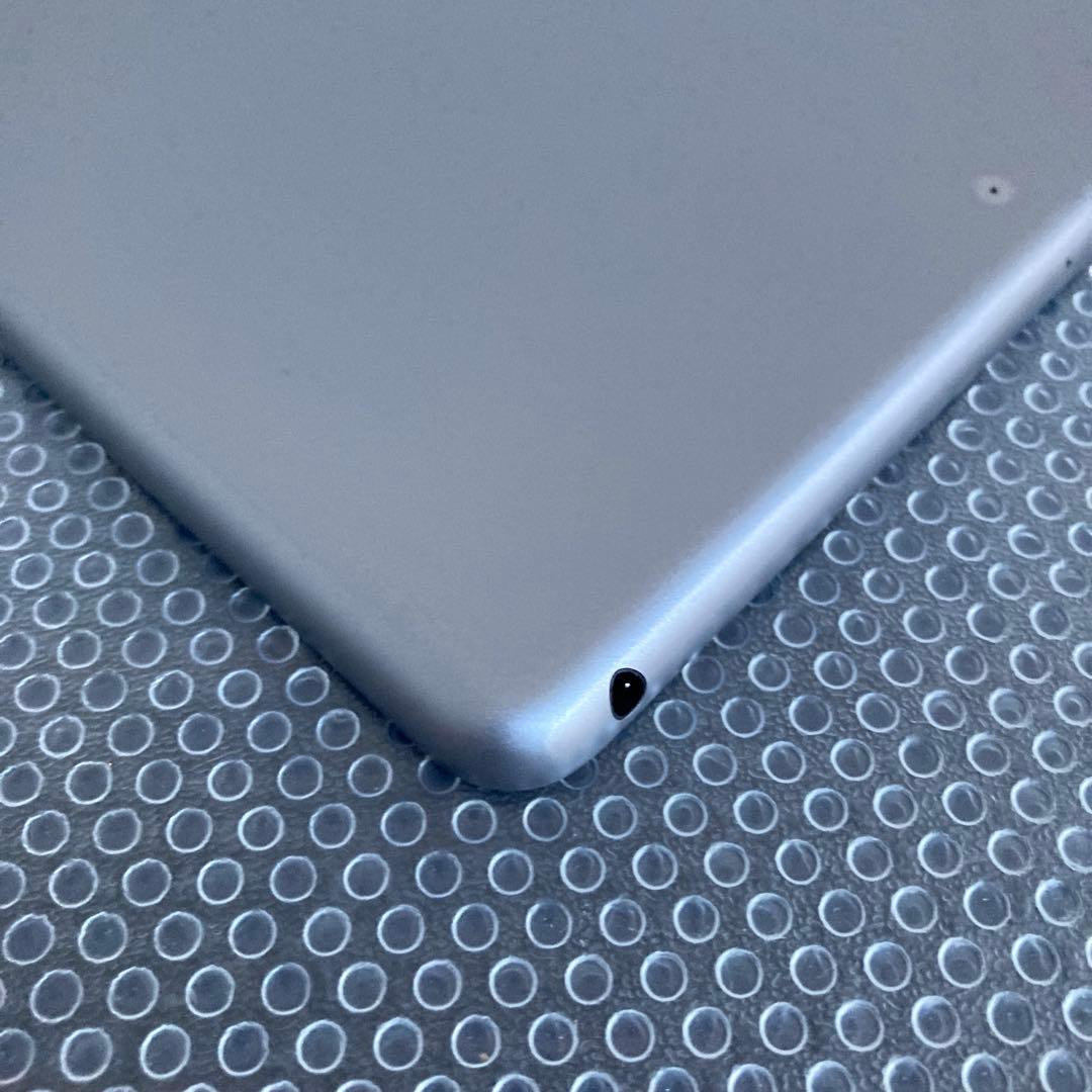 3222 美品☆電池最良好☆iPad5 第5世代 128GB WIFIモデル☆