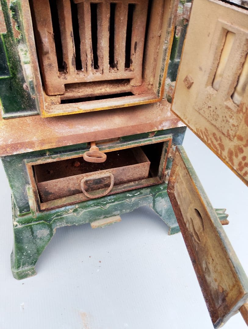 フランスアンティークストーブ長野市引き取り限定