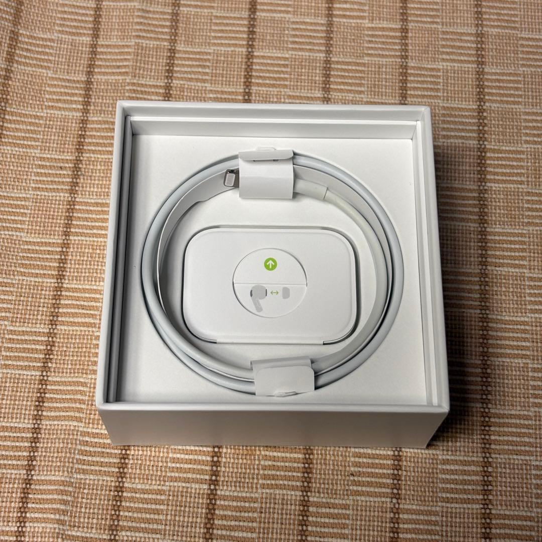 Apple AirPods Pro2 本体 ケーブル 未使用イヤーチップ各サイズ