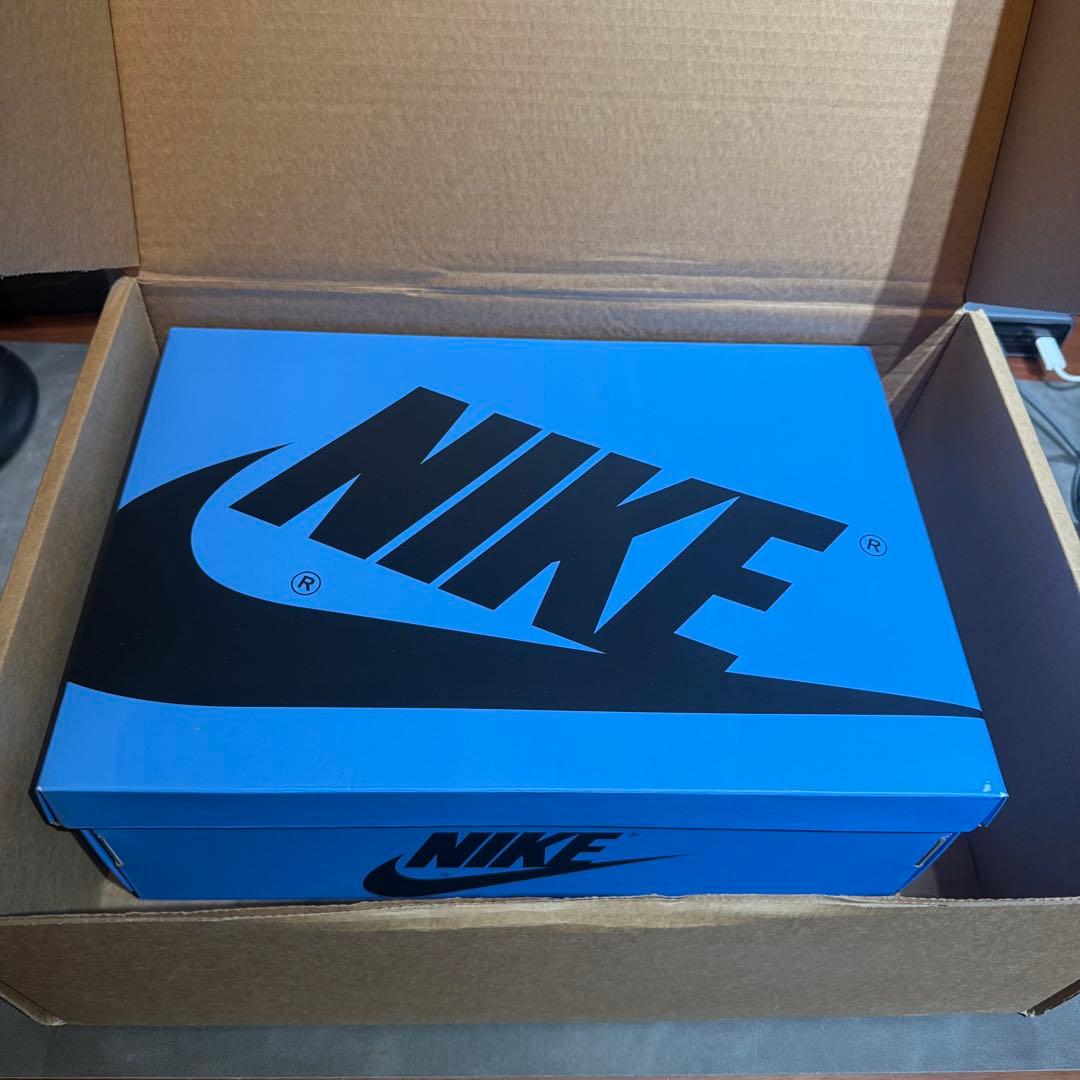 NIKE ナイキ エアジョーダン1 ハイ レトロ ユニバーシティ ブルー