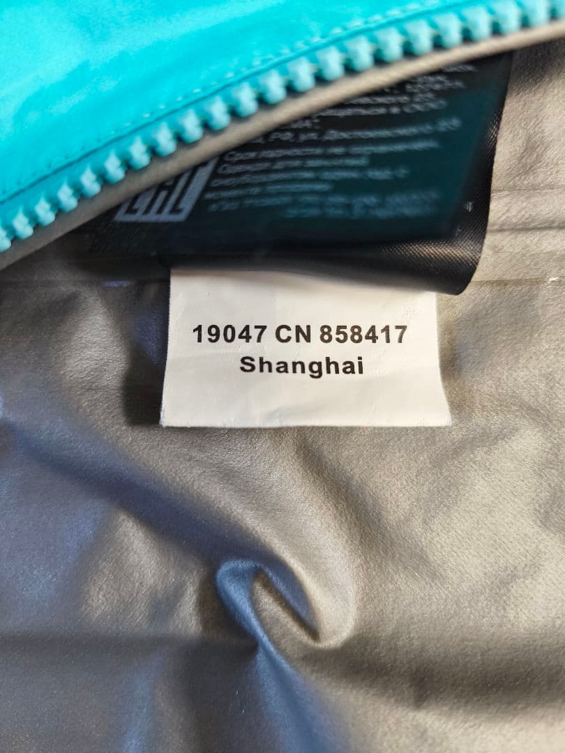 訳あり　[ak] BURTON サージェンスジャケットGORE-TEX　Sサイズ