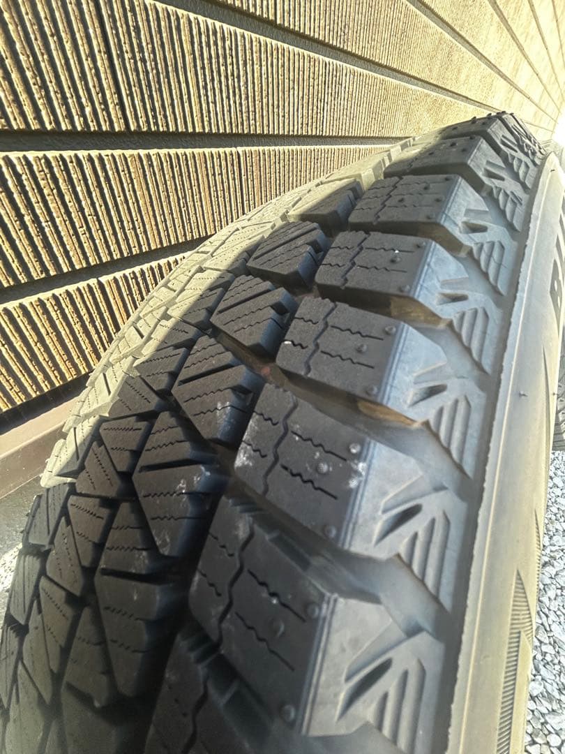 225/65R17 ハリアー、エクストレイル等　スタッドレスタイヤホイールセット