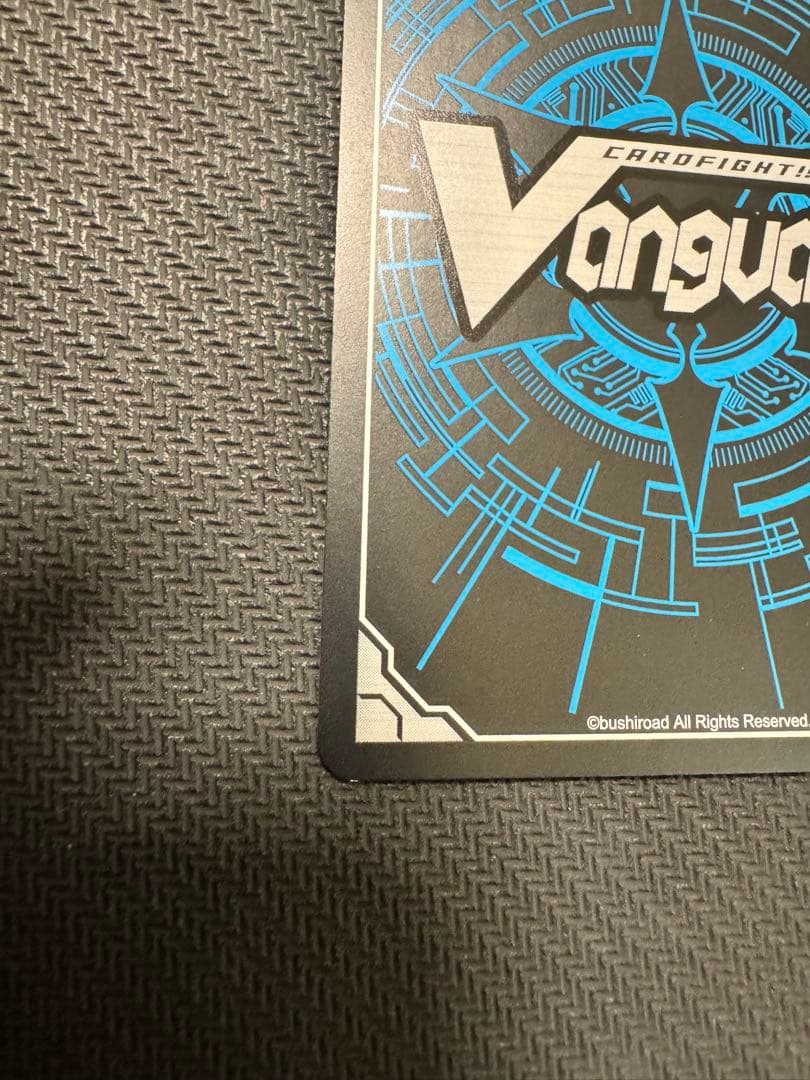 ドラゴニック・オーバーロード・ジ・エンド　XVR 旧イラストver.