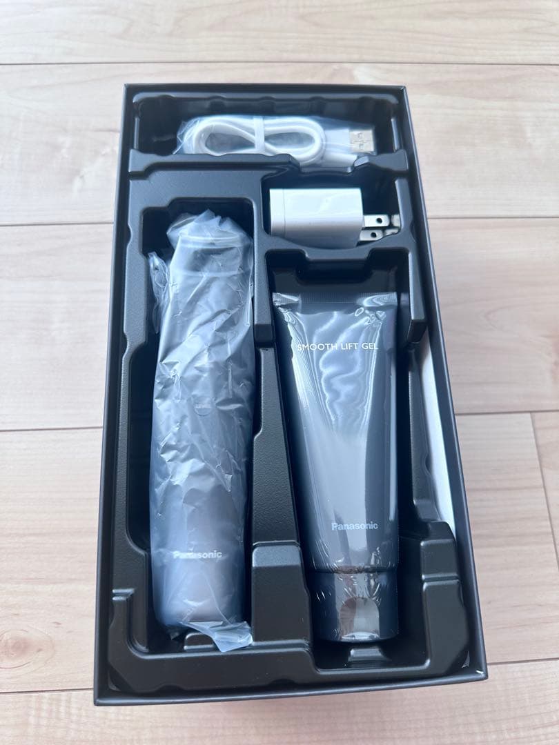 【美品】Panasonic VITALIFT EH-SR85-K 美顔器