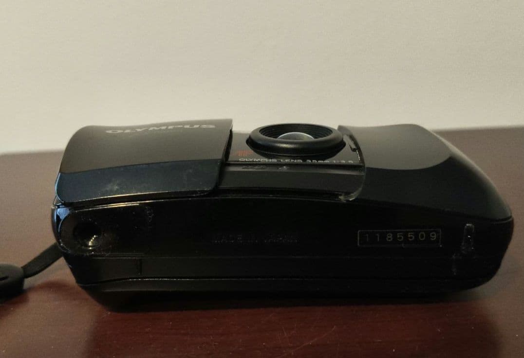 極上美品　希少　完動品　初代OLYMPUS μ[mju:]