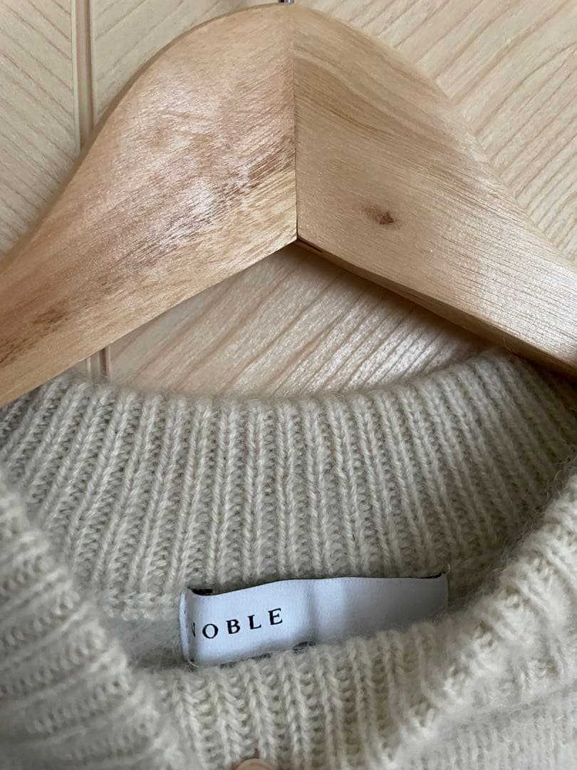 NOBLEノーブル YAKボーイフレンドニット アイボリー