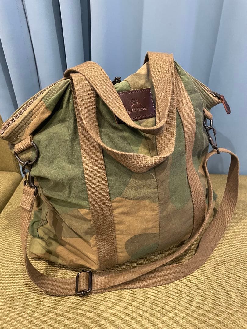 ナイジェルケーボン　ヘルメットバッグ