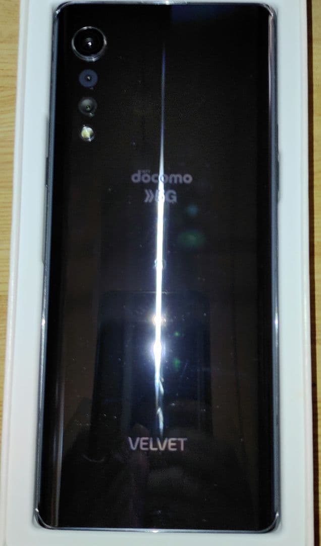 LG VELVET L-52A ケース付き