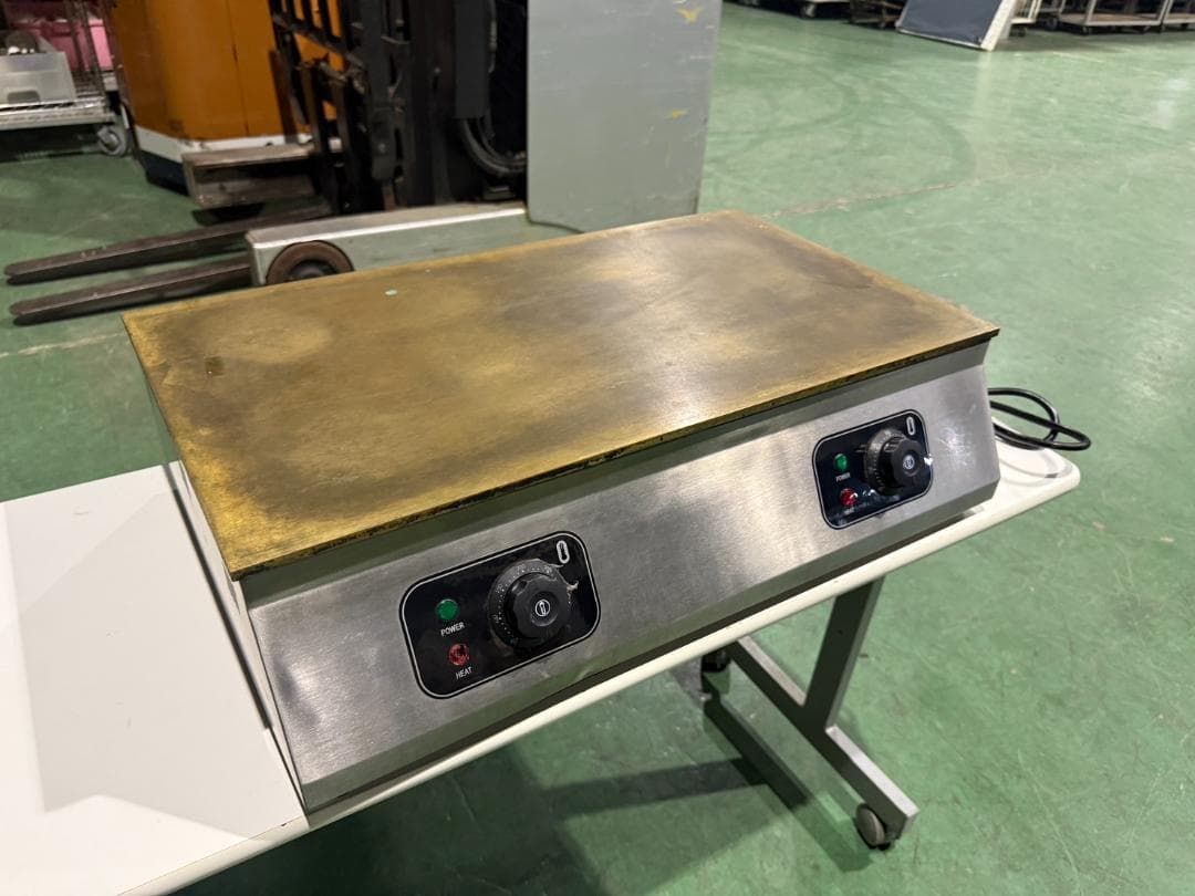 J＆C　ジェイアンドシー　電気グリドル　パンケーキ焼き機　23年製
