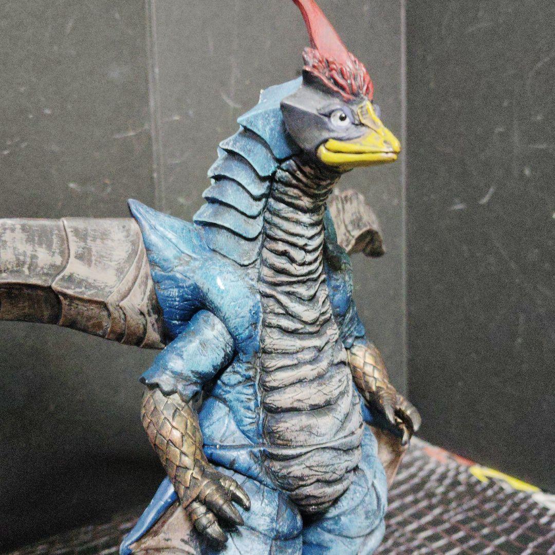 ヨシケンウルトラ怪獣旧型ソフビドンロン.リドリアス