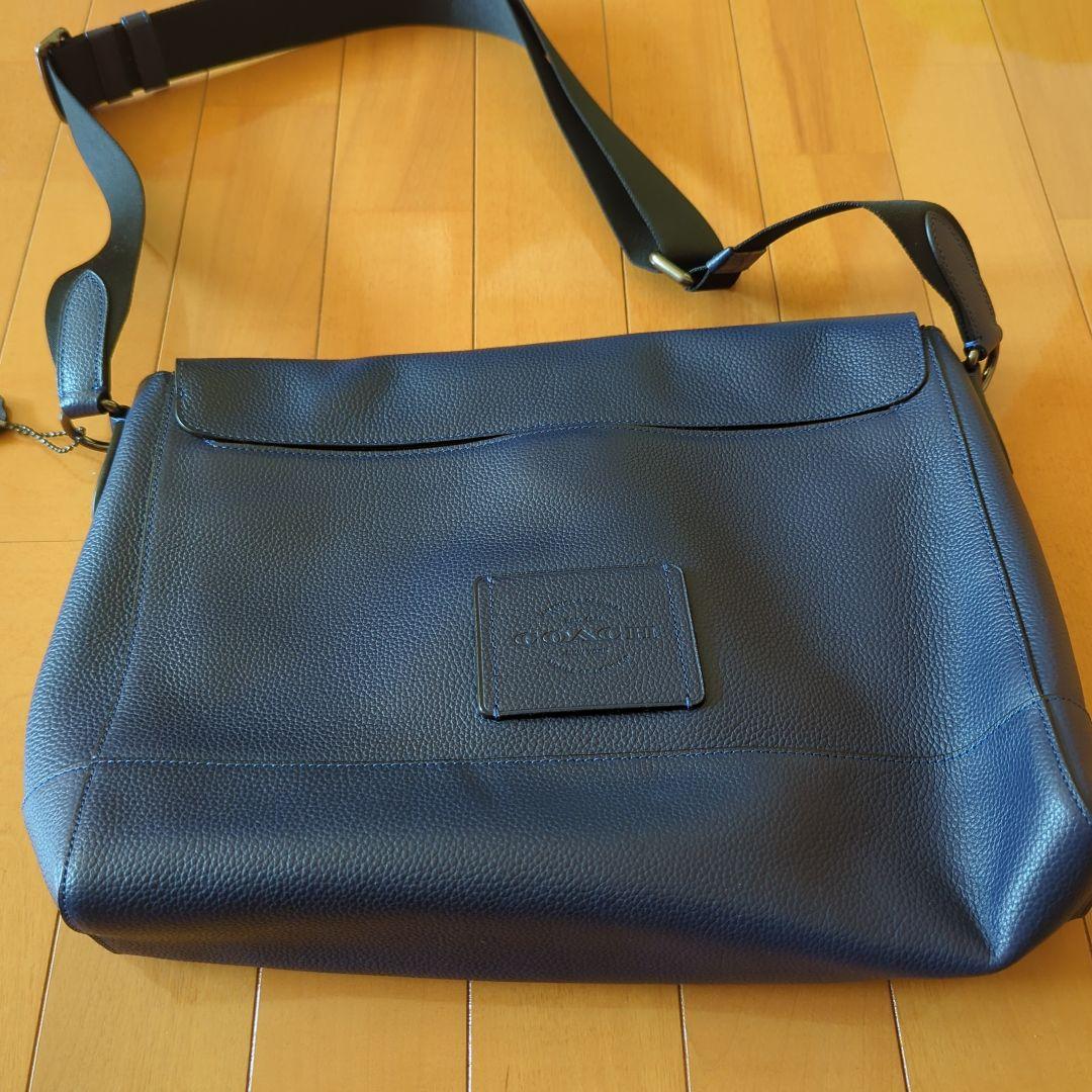 コーチ　COACH　レザー　メッセンジャーバッグ ブルー